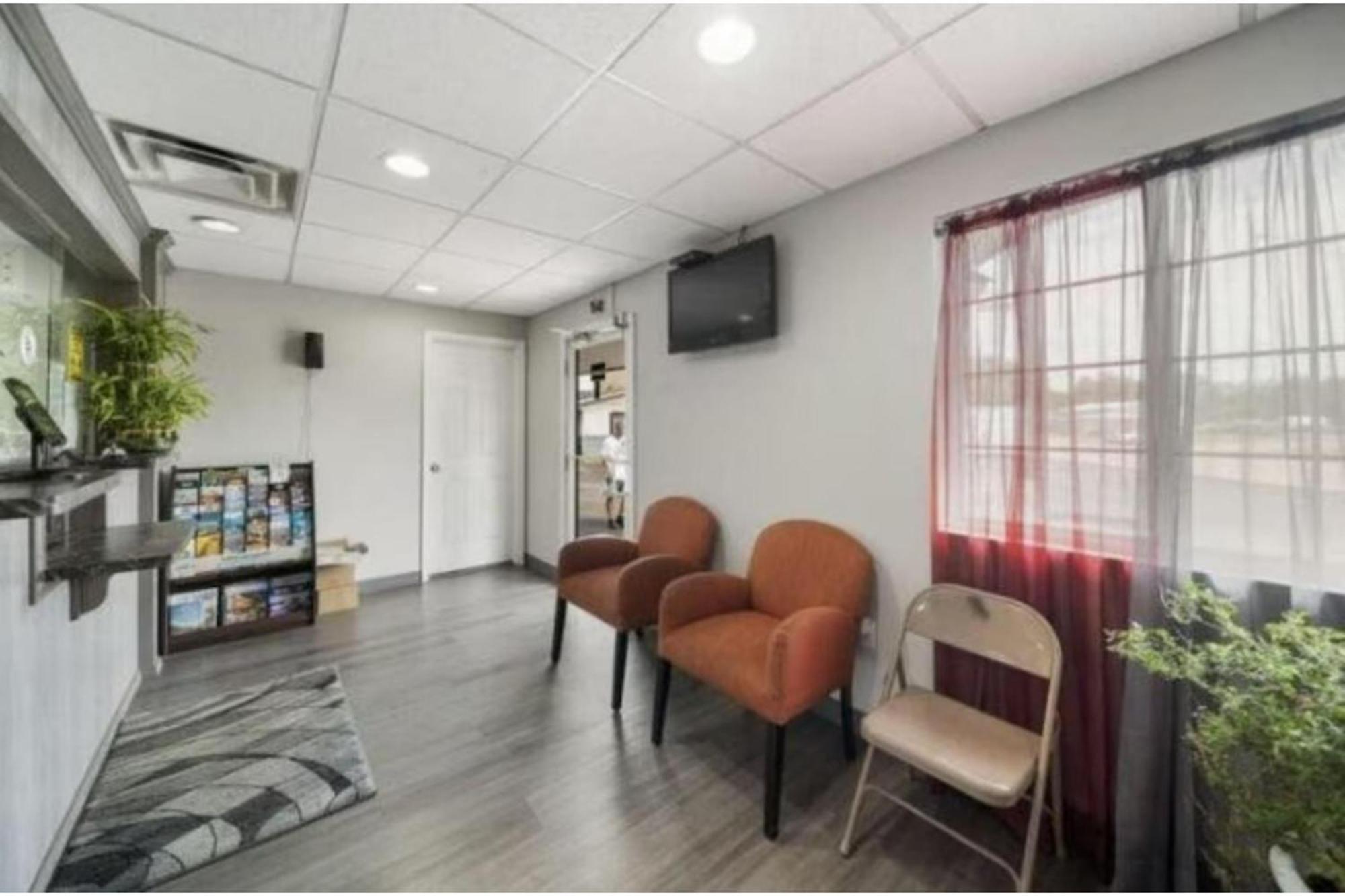 Deluxe Inn & Suites By Oyo Miami Ok Экстерьер фото
