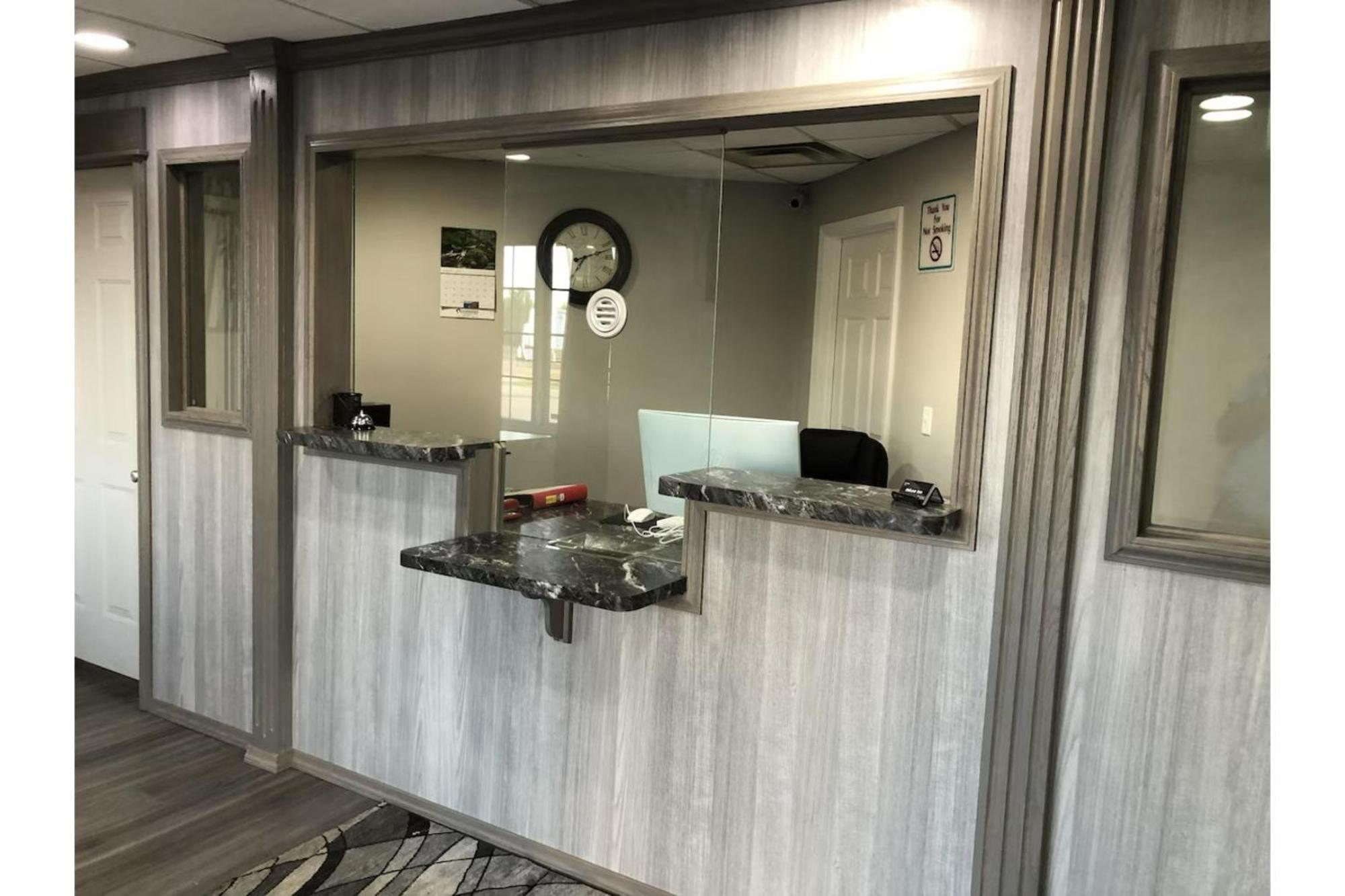 Deluxe Inn & Suites By Oyo Miami Ok Экстерьер фото